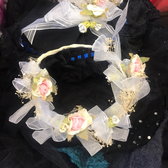 Tiara 👸 - Picture 2 of 3